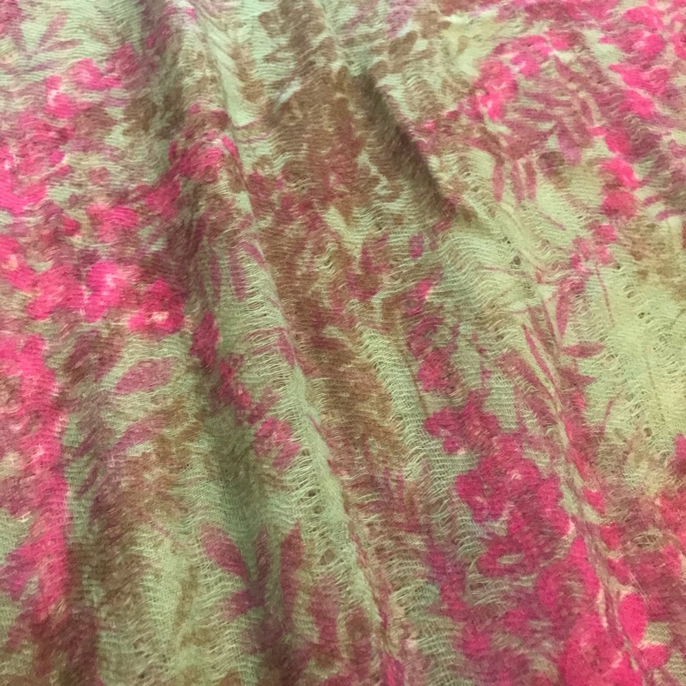 Beautiful Signet Wrap - Picture 6 of 10